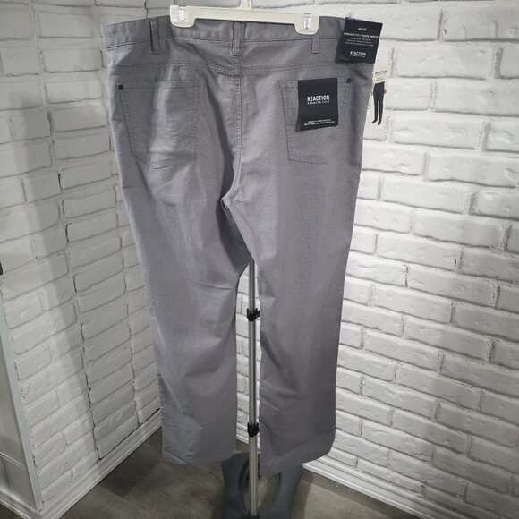 NWT Reaction Kenneth Cole Men's Size 40/30 Straight Fit with Stretch Pants - Picture 2 of 12